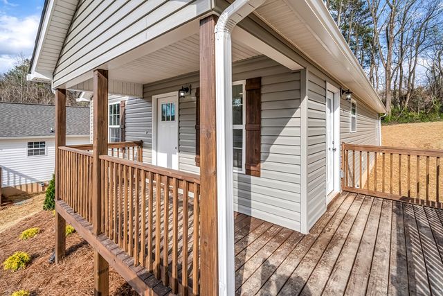 1624 Waring Road, Dalton, GA 30721