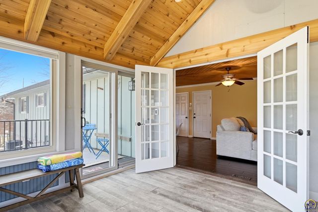 4814 SW Cochise AVE, Topeka, KS 66614