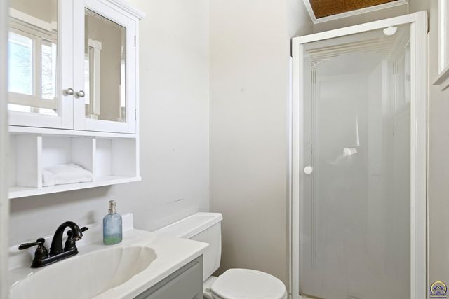 4814 SW Cochise AVE, Topeka, KS 66614