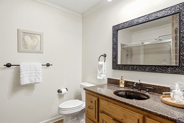 4814 SW Cochise AVE, Topeka, KS 66614