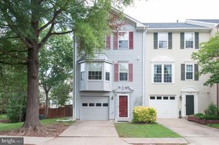 14724 STREAM POND DR, Centreville, VA 20120