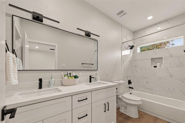 5408 Fairchild Street B, Houston, TX 77028