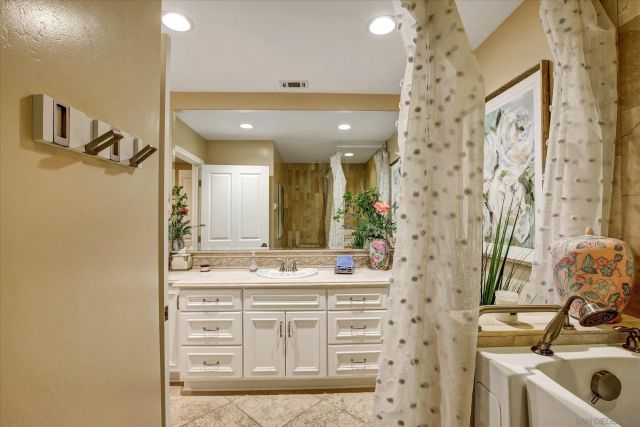 15969 Via De Las Palmas, Rancho Santa Fe, CA 92091