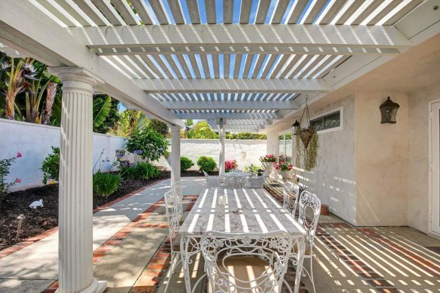 15969 Via De Las Palmas, Rancho Santa Fe, CA 92091