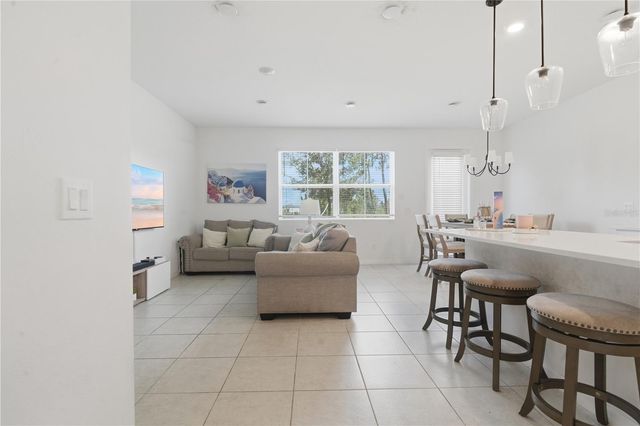 832 LONGBOAT DRIVE, Davenport, FL 33896