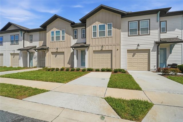 832 LONGBOAT DRIVE, Davenport, FL 33896
