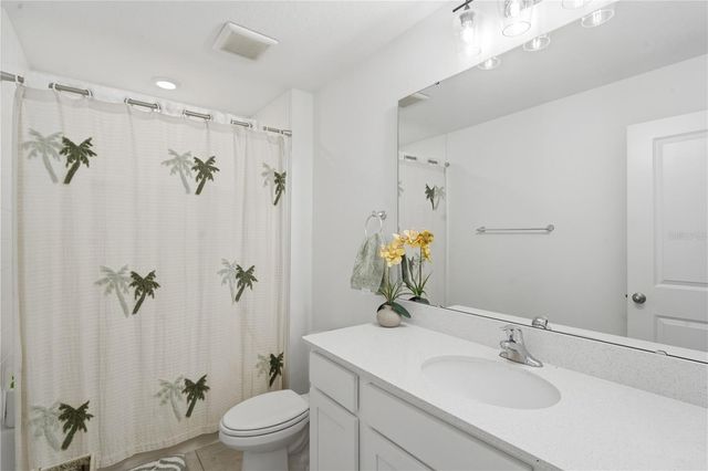 832 LONGBOAT DRIVE, Davenport, FL 33896