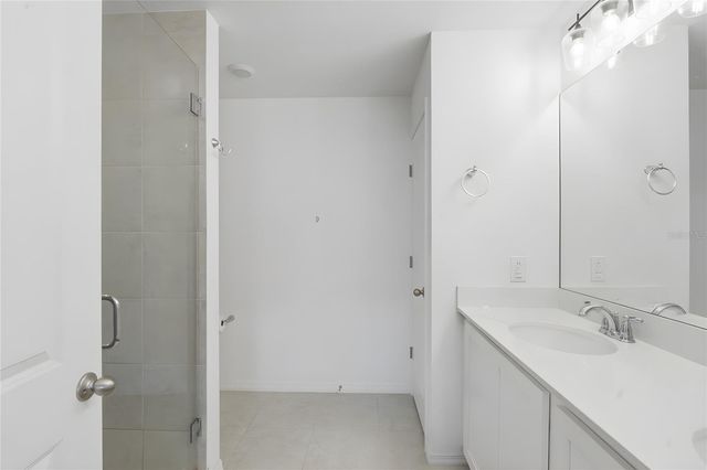 832 LONGBOAT DRIVE, Davenport, FL 33896