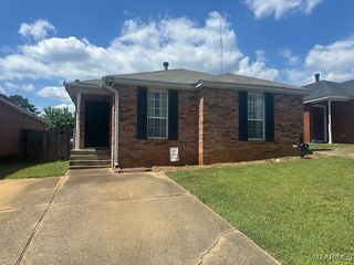 352 MILLRIDGE Drive, Millbrook, AL 36054