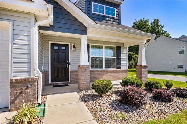 3807 Copperfield Court, High Point, NC 27265