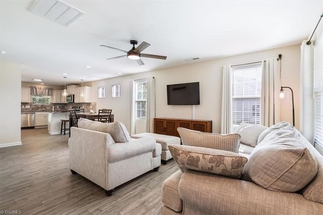 3807 Copperfield Court, High Point, NC 27265