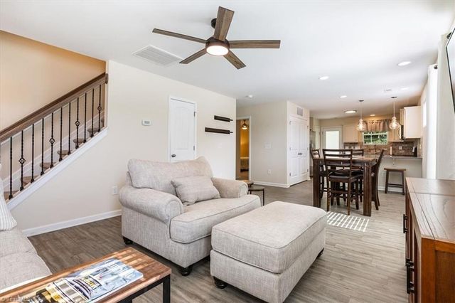 3807 Copperfield Court, High Point, NC 27265