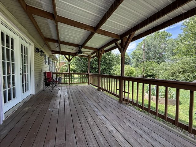 1003 Berry Street, Harrison, AR 72601