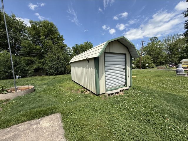 1003 Berry Street, Harrison, AR 72601