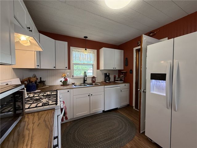 1003 Berry Street, Harrison, AR 72601