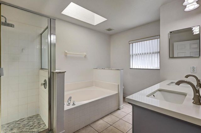 1175 Jaybee Avenue, Davenport, FL 33897