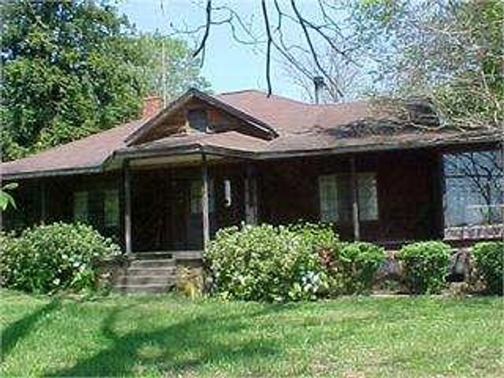73 Mahaffey Street, Jefferson, GA 30549