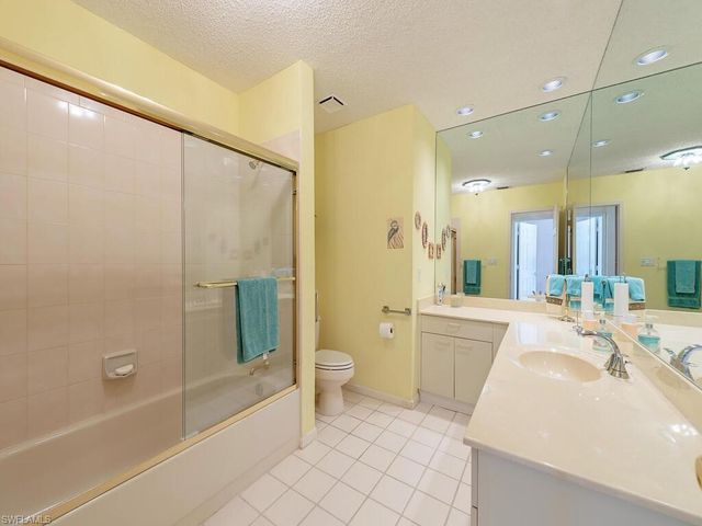 4671 Ashton CT, Naples, FL 34112