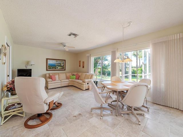 4671 Ashton CT, Naples, FL 34112