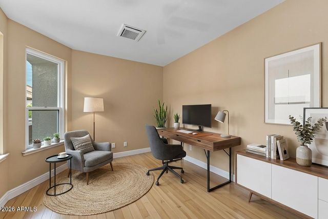 807 E MOUNTAIN VISTA Drive, Phoenix, AZ 85048