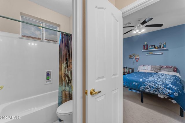 807 E MOUNTAIN VISTA Drive, Phoenix, AZ 85048