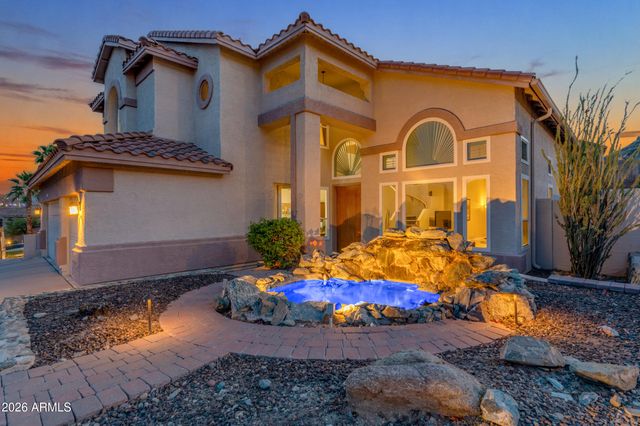 807 E MOUNTAIN VISTA Drive, Phoenix, AZ 85048