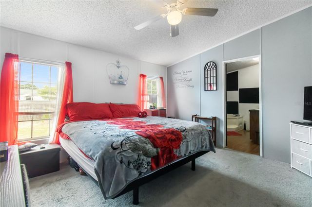 14205 SE 60TH AVENUE, Summerfield, FL 34491