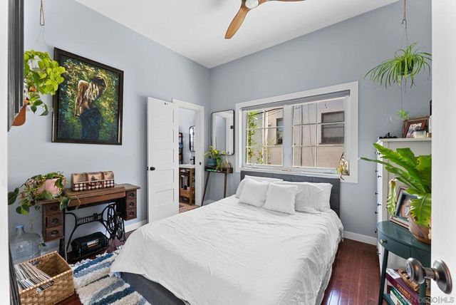 125 127 W Brookes, San Diego, CA 92103