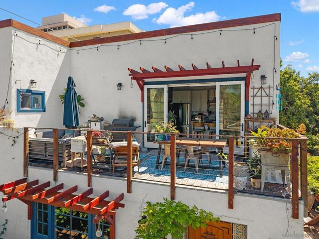 125 127 W Brookes, San Diego, CA 92103