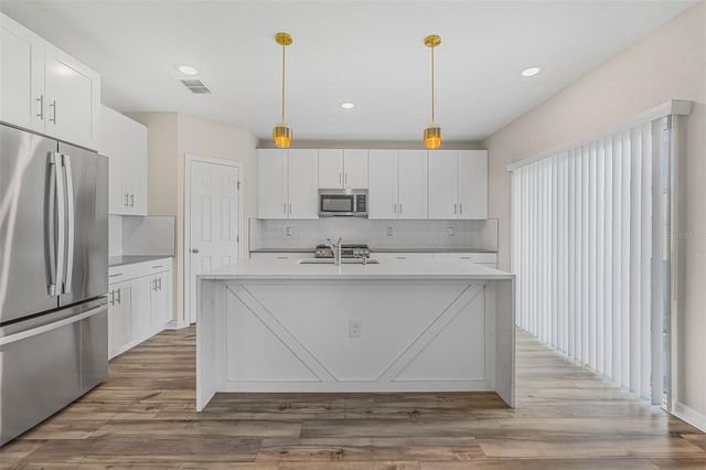 7653 DEPOT LOOP, Parrish, FL 34219
