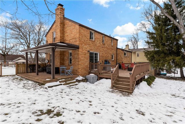 133 Cambridge Rd, Bethel Park, PA 15102