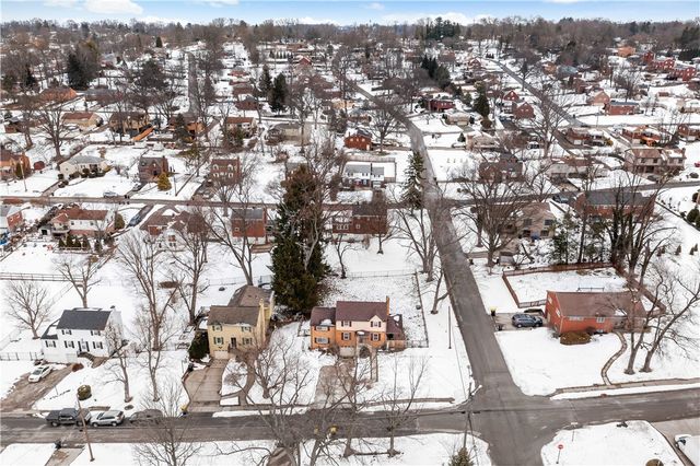 133 Cambridge Rd, Bethel Park, PA 15102