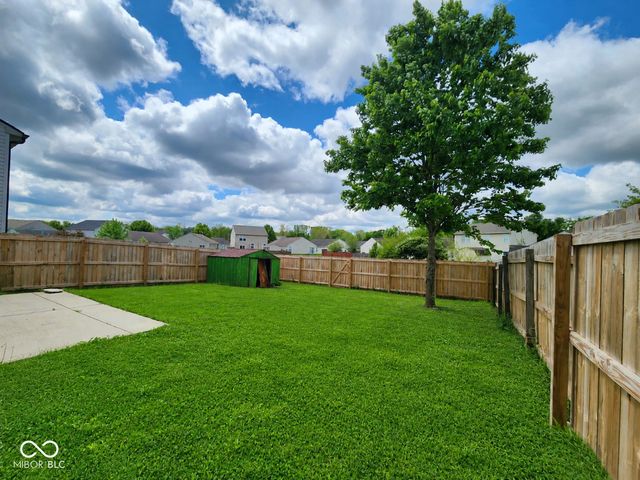 5425 Powder River Court, Indianapolis, IN 46221