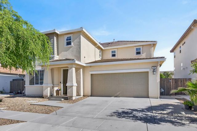 395 Sunol St, Lathrop, CA 95330