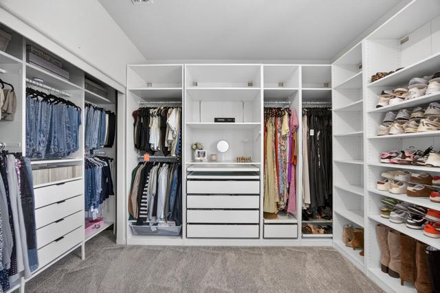 395 Sunol St, Lathrop, CA 95330