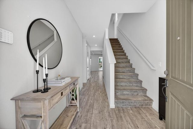 395 Sunol St, Lathrop, CA 95330