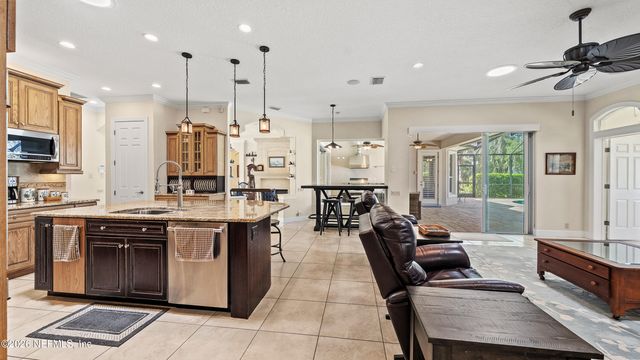 1750 HARRINGTON PARK Drive, Jacksonville, FL 32225