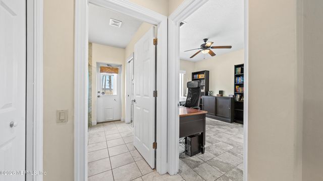 1750 HARRINGTON PARK Drive, Jacksonville, FL 32225