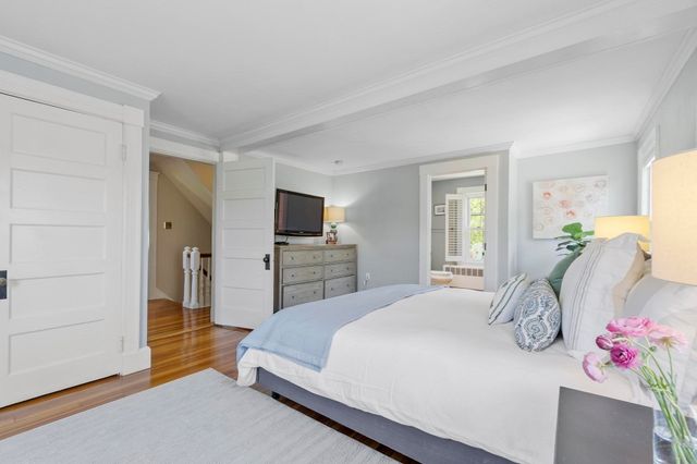 696 Main St, Concord, MA 01742