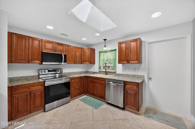 20 BLEAU Court, Palm Coast, FL 32137