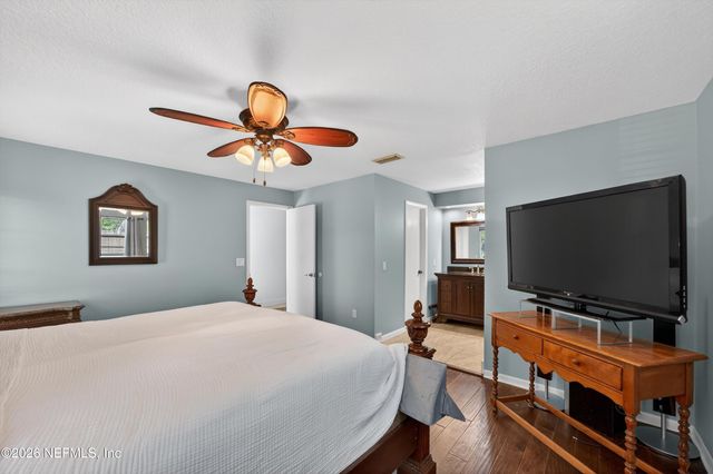 20 BLEAU Court, Palm Coast, FL 32137