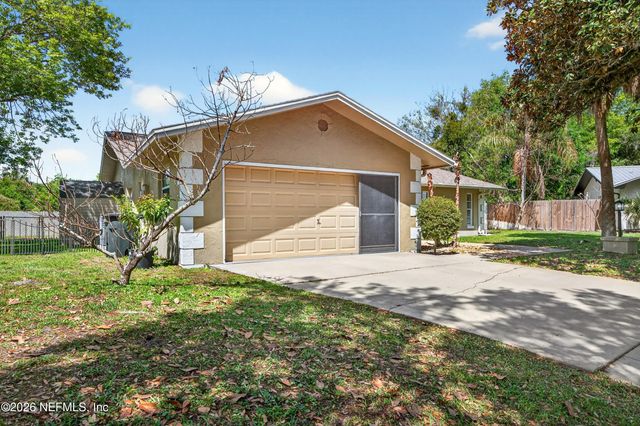 20 BLEAU Court, Palm Coast, FL 32137