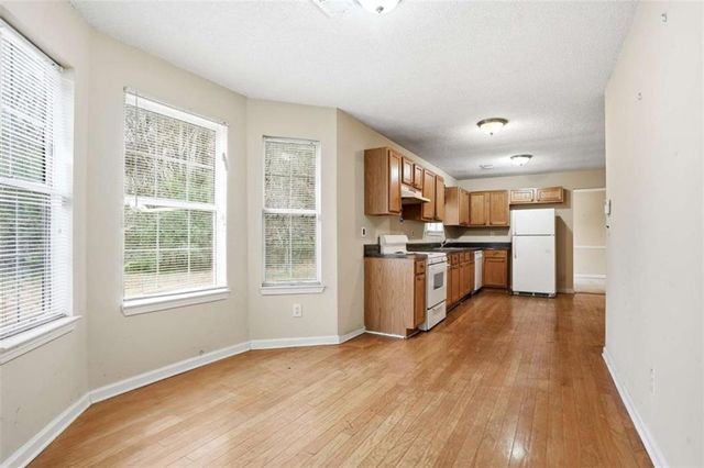 3888 English Valley Drive, Ellenwood, GA 30294