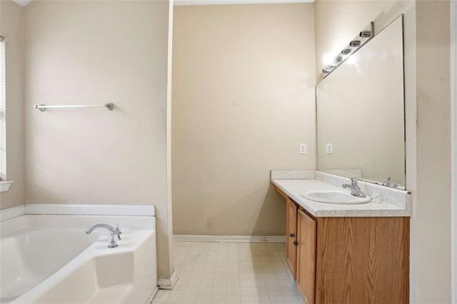 3888 English Valley Drive, Ellenwood, GA 30294