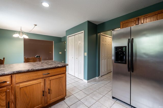 1735 Greythorn Drive, Fort Wayne, IN 46815