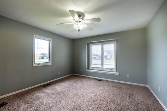 1735 Greythorn Drive, Fort Wayne, IN 46815