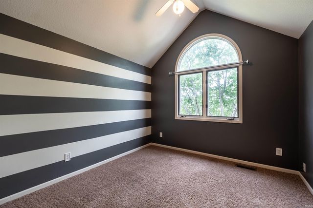 1735 Greythorn Drive, Fort Wayne, IN 46815