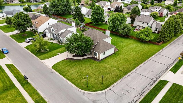 1735 Greythorn Drive, Fort Wayne, IN 46815