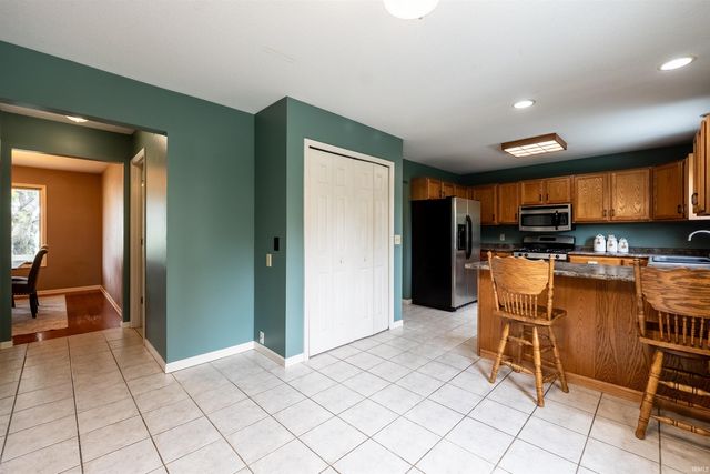 1735 Greythorn Drive, Fort Wayne, IN 46815