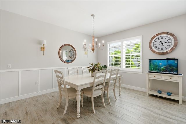 14796 Windward LN, Naples, FL 34114